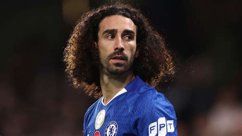 Chelsea star admits he was 'on his knees' to join Man City