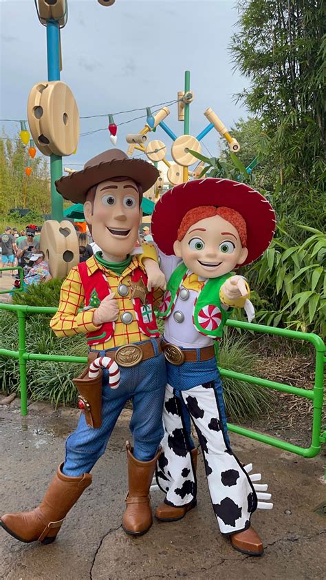 Woody and Jessie are Full of Festive Cheer at Disney's Hollywood ...