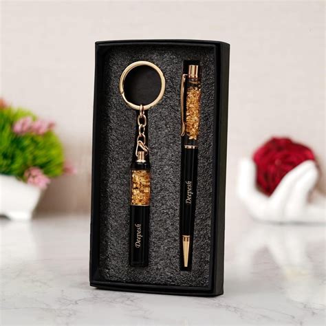Personalized Pen And Keychain Set – Le Prestige Box