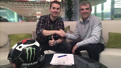 MotoGP champion Jorge Lorenzo and Shark helmets sign three-year deal ...