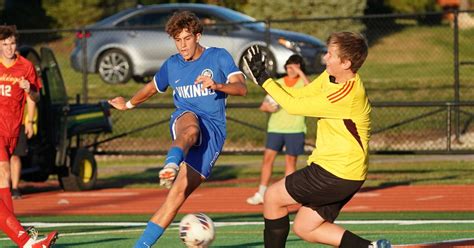 Geneva, St. Charles North get resounding victories over rivals during ...