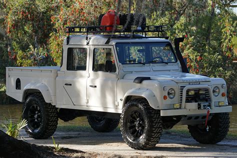 Auction Block: 1993 Land Rover Defender 130 | HiConsumption