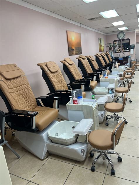 MK Nails and Spa - Best Nail Salon in Northport