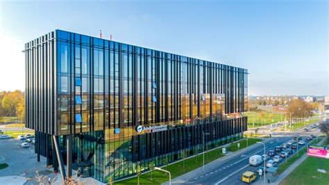 Avia Solutions Group Headquarters | Reynaers Aluminium