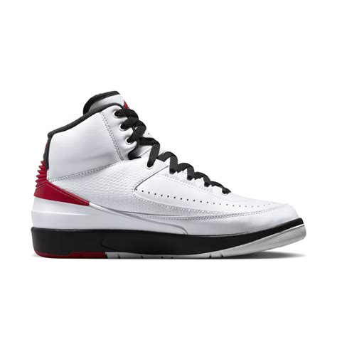 Women's Air Jordan 2 'Chicago' (DX4400-106) Release Date. Nike SNKRS