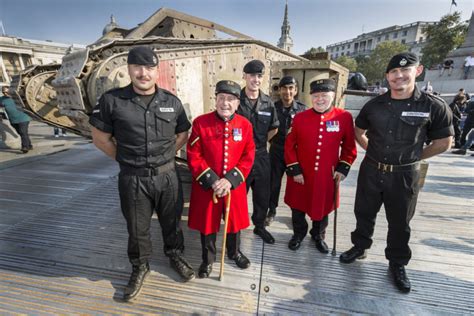 TANK 100 - Putting A Tank On Trafalgar Square In London - In Pictures ...