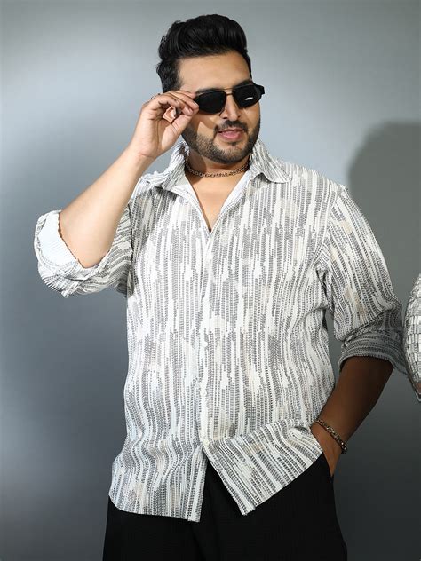 Instafab Plus Men's Ivory White & Navy Blue Prismic-Orb Shirt