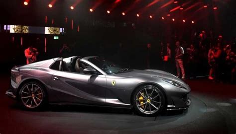 بسبب كورونا.. فيراري تقرر تأجيل طرح عدد من سياراتها الجديدة