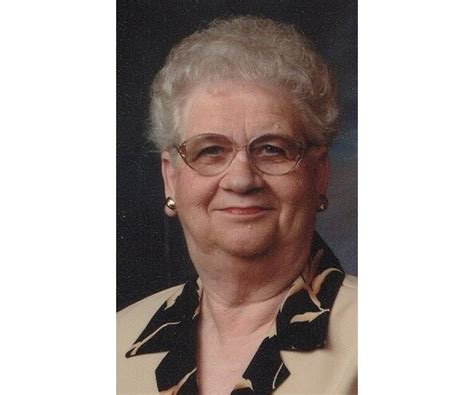 Linda Davis Obituary (1933 - 2025) - Waterloo, IA - Waterloo-Cedar ...
