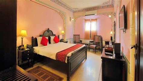 Heritage Hotels in Jaipur - WelcomHeritage Traditional Haveli Hotels ...