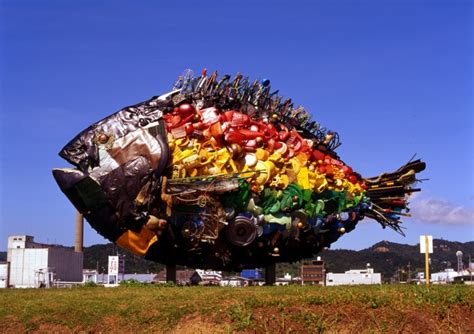 Trash-art. "Мусорное" искусство - Экологическая электронная библиотека