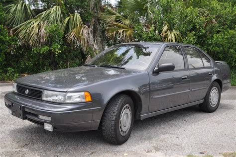 No Reserve: 1993 Nissan Maxima SE 5-Speed for sale on BaT Auctions - sold for $8,000 on ...