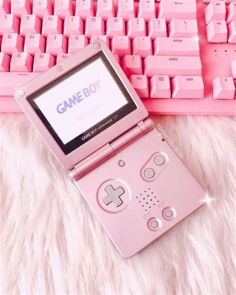 Gameboy Color Pink 的图像结果