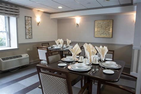 Careone At Ridgewood Avenue - Paramus