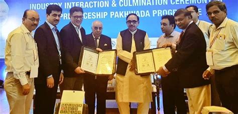 MoU Exchange between HPCL and Regional Directorate Of Apprenticeship ...