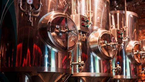 Modern Beer Brewing Equipment