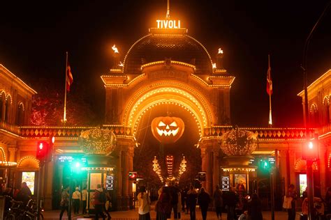 Tivoli opjusterer resultatforventningerne efter vellykket sommer- og Halloween-sæson - LokalNyt ...