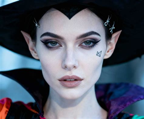 Rezultat imagine pentru Witch Makeup Tutorials