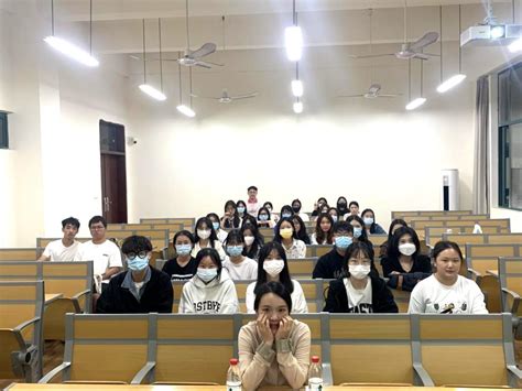 我校留学生赴湛江市博物馆参访学习海洋文化-广东海洋大学国际交流与合作处