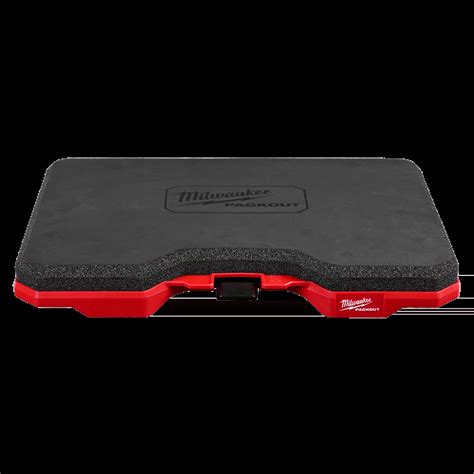 PACKOUT™ Kneeling Pad | Milwaukee Tool