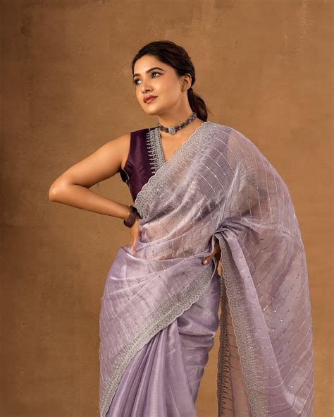 Embroidered, Dyed Bollywood Tissue Saree – Sari Sansar