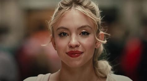 Euphoria's Sydney Sweeney Has Thoughts On Her Nude Scenes And How They ...