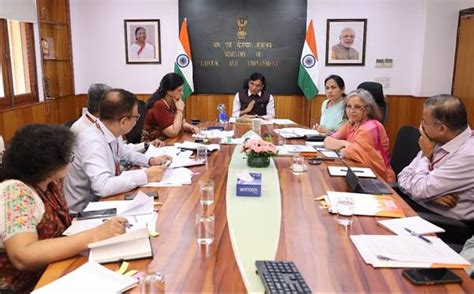 Press Release:Press Information Bureau