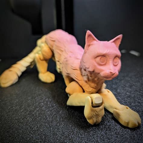 3D Printable Flexi Cat by Kirsten M