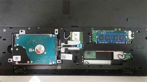 Inside Dell Inspiron 3552 – disassembly, internal photos and upgrade ...