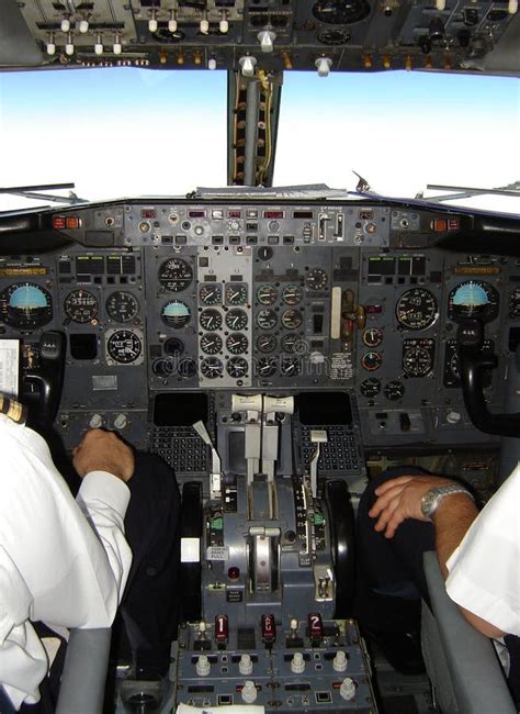 Image result for 737 Cockpit Tour