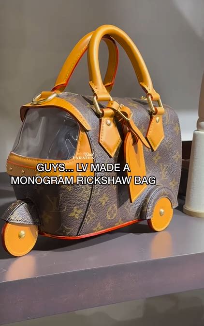 ऑटो-रिक्शा हैंडबैग सोशल मीडिया पर बना ट्रेंड का हिस्सा, कीमत जानकर हो ...