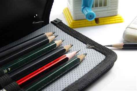 The Finest Quality Drawing Pencils: A Comprehensive Guide for Artists