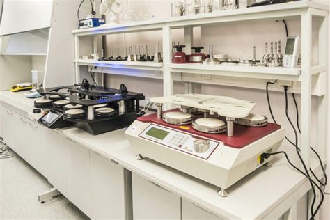 Textile Testing Laboratory 的图像结果