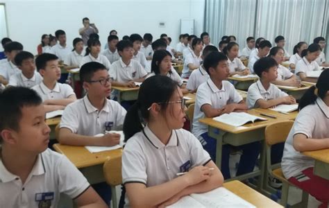 记九江一中2017-2018学年度上学期开学典礼