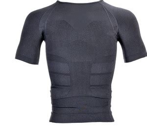 COMFORT LAYER Men Vest - Buy COMFORT LAYER Men Vest Online at Best ...