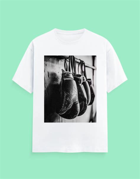 Boxing Gloves Tee – DK Classic Fox