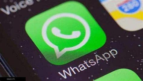 iPhone users can pause recording of voice messages in WhatsApp, use ...