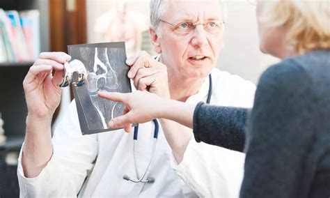 Simultaneous bilateral total knee arthroplasty safe for octogenarians ...