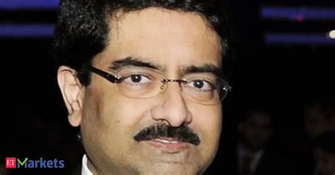 Kumar mangalam birla: KM Birla rejigs chairman's office, elevates 2 new ...
