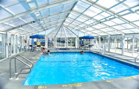 OCEAN CLUB ON SMUGGLER'S BEACH (South Yarmouth, MA - Cape Cod) - Hotel ...