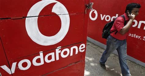 Vodafone Super Hour offers unlimited 4G data, free voice calls at Rs 16 ...
