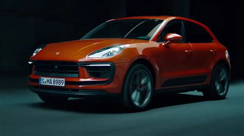 Adele: Net Worth, Earnings, and Valuable Assets Owned