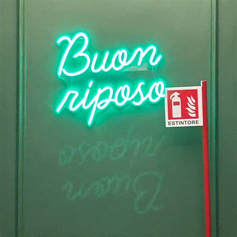 PALAZZETTO TREVI (Rome) - Guesthouse Reviews, Photos, Rate Comparison ...