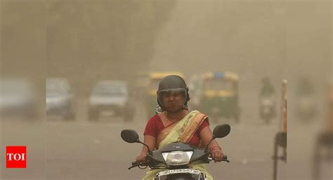 Air Quality Index: Delhi's air oscillates between 'poor', 'very poor ...