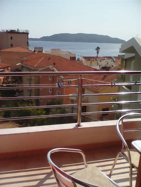 ALEXANDRA T APARTHOTEL 4* (Rafailovici) - Hostel Reviews & Photos ...