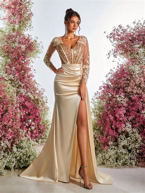 Glamrae Elegant Luxurious V-Neck Sheer Long Sleeve Lace Applique Sequin ...