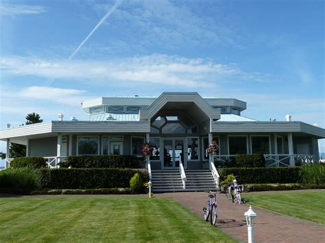 SURFSIDE RV RESORT (Parksville, Vancouver Island) - Campground Reviews ...