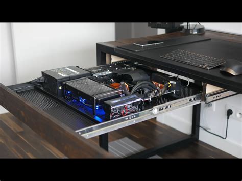 DIY Computer Case Desk 的图像结果