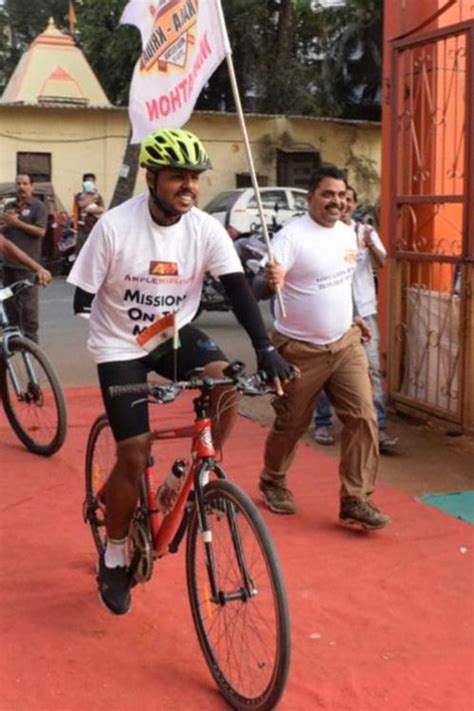 Meet Mayur Dumasia, An Amputee At 14 Who Overcame His Death Wish To Win ...