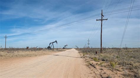 Two energy industries at odds over America's busiest oil field: 'We ...